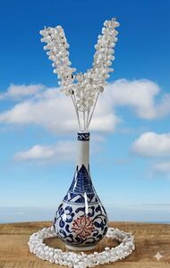 Porcelain and glass flowers Chatsav